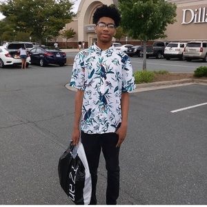 Meet your Posher, Brandon